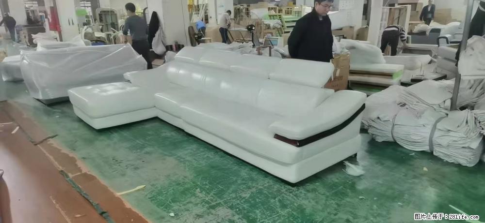 【大厂仿真皮沙发】实木框架,高回弹海绵45密度。全新包装,质量非常好,3.6米右贵妃 - 各类家具 - 居家生活 - 铜仁分类信息 - 铜仁28生活网 tr.28life.com