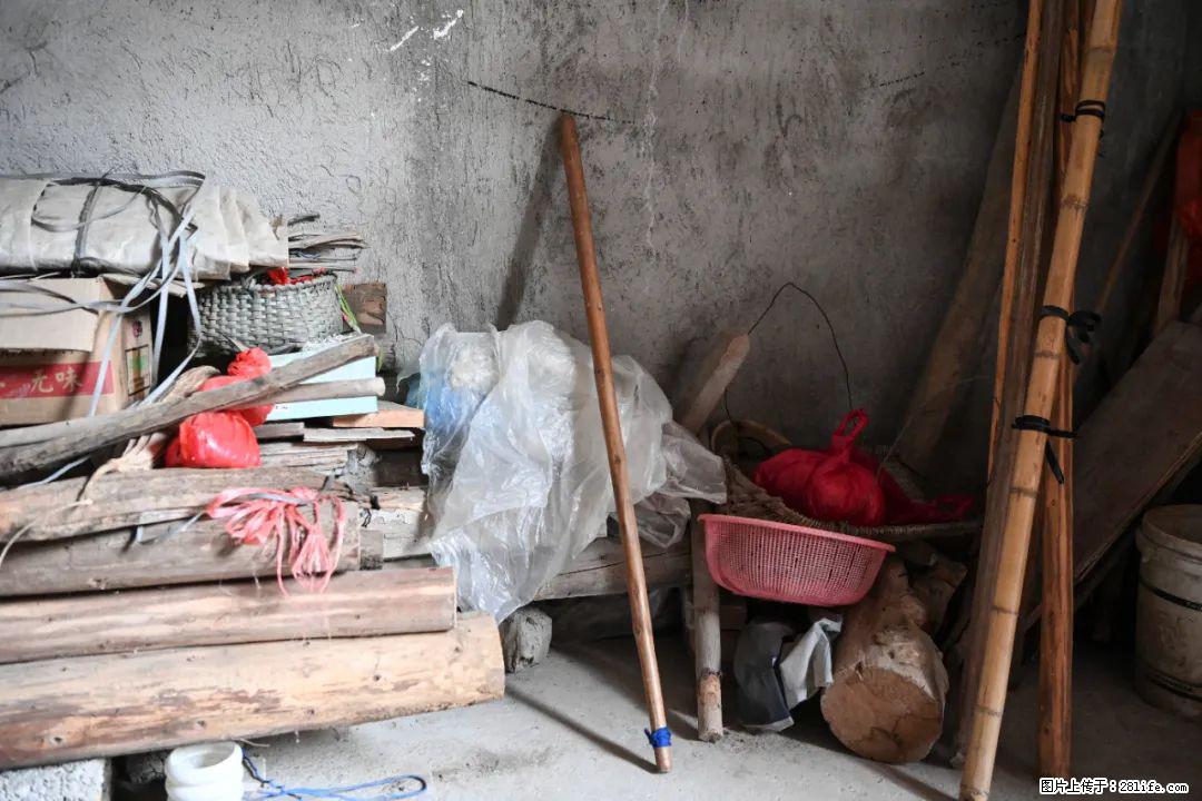 全网追的“扁担女孩”,找了一份暑假工,时薪12元 - 铜仁生活资讯 - 铜仁28生活网 tr.28life.com